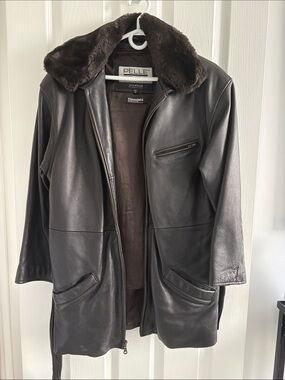Vintage Black Leather Coat with faux Fur Brown Collar